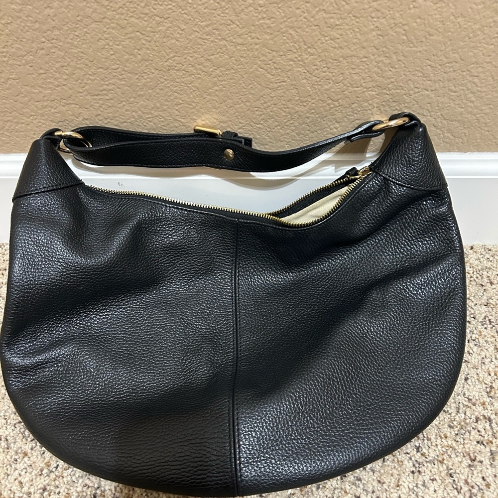 Quince Italian leather; Black Leather Hobo Bag
